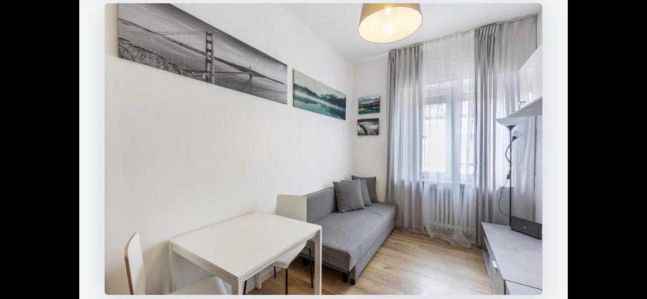 Queen East Verona Apartments Εξωτερικό φωτογραφία