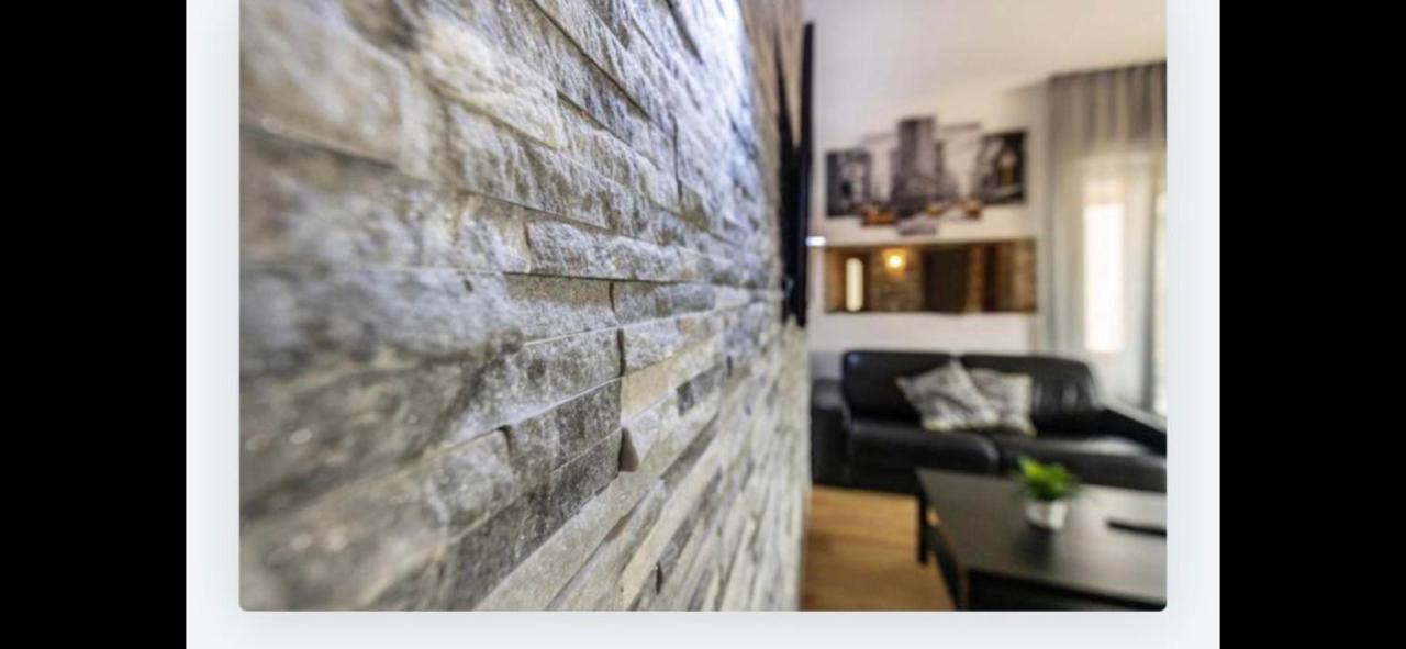 Queen East Verona Apartments Εξωτερικό φωτογραφία