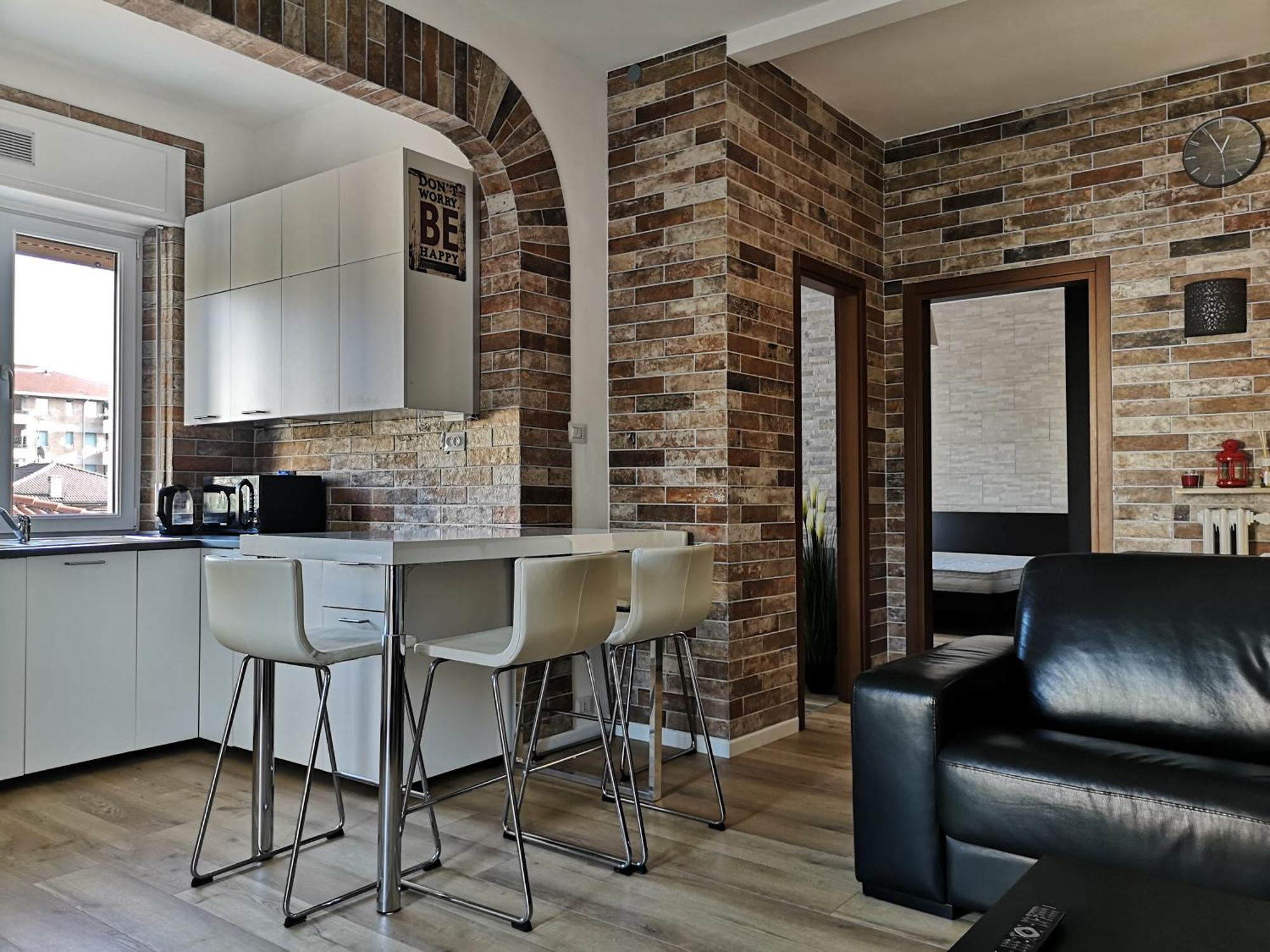 Queen East Verona Apartments Εξωτερικό φωτογραφία