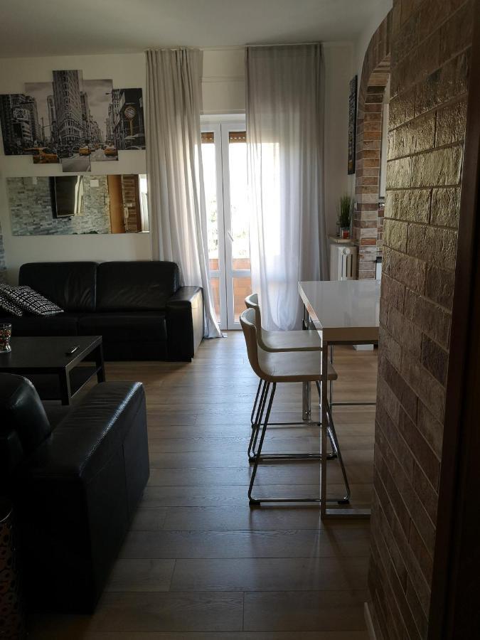 Queen East Verona Apartments Εξωτερικό φωτογραφία