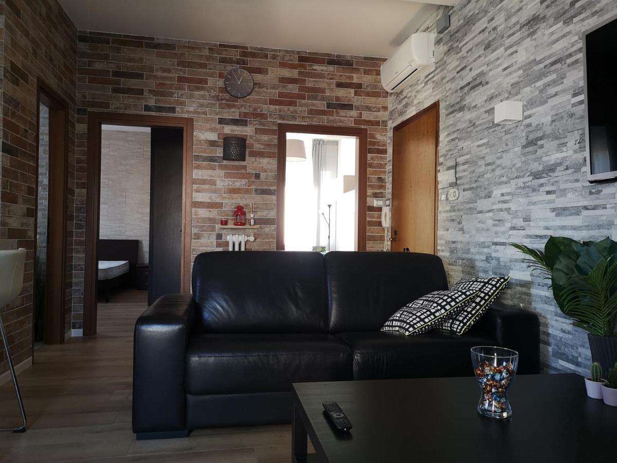 Queen East Verona Apartments Εξωτερικό φωτογραφία